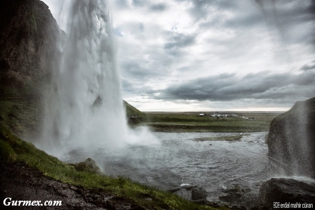 İzlanda Gezi Yazısı,seljalandsfoss şelalesi nasıl gidilir